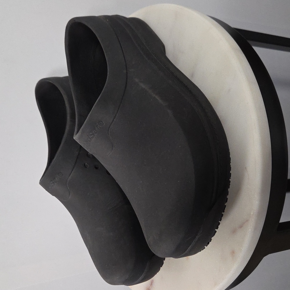 TREDSAFE Black Slip-On Loafers Size W - 8 M - 10